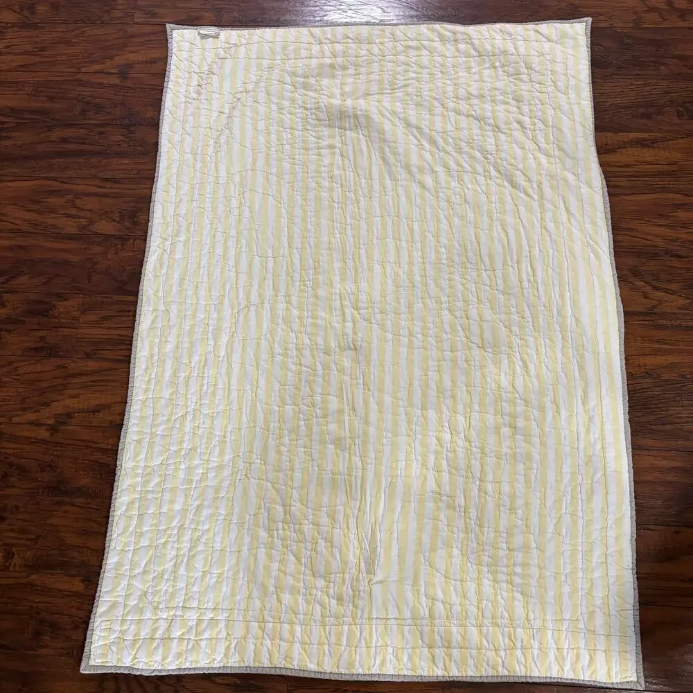 Pottery Barn Kids Quilt Crib Blanket Yellow Gray‎ Paisley Infant Toddler Nursery